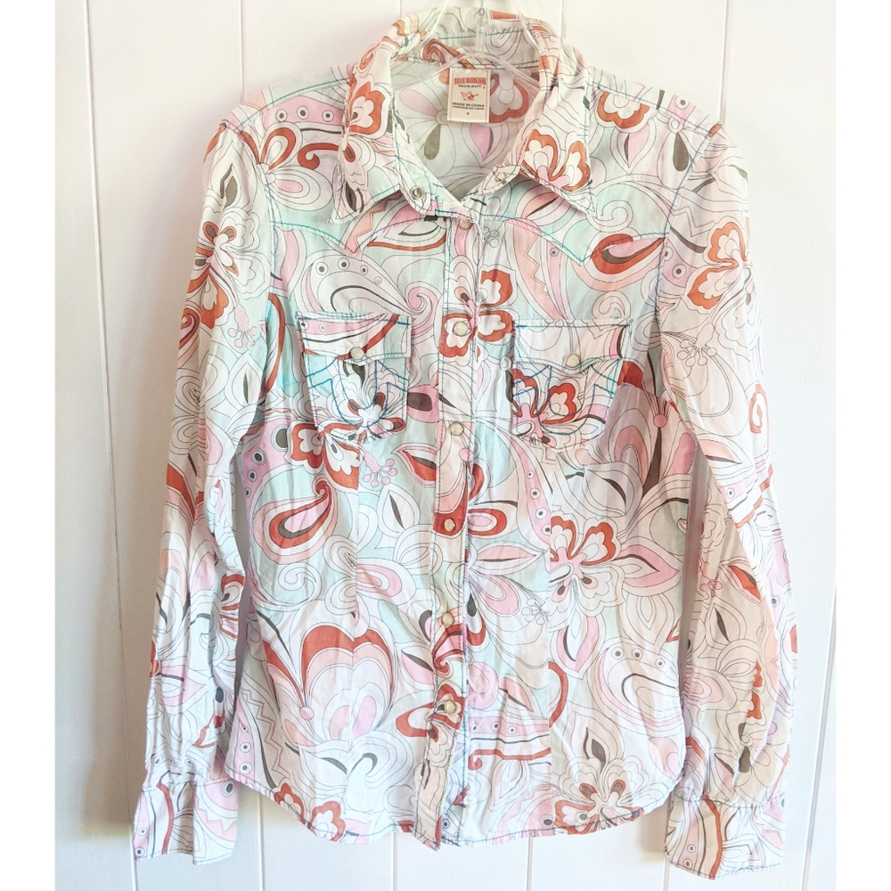 True Religion Western button down size S EUC